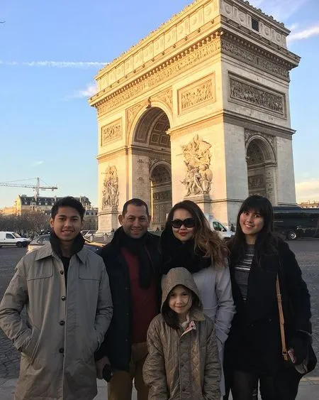 9 Potret Cantik Kirana Shaskia Anak Cindy Claudia yang Tak Tersorot, Punya Mata Coklat Indah dan Tinggal di Australia