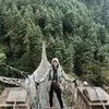 9 Potret Della Dartyan Mendaki Pegunungan Es Himalaya untuk Pertama Kalinya 