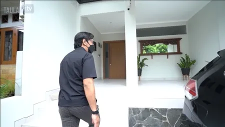 9 Potret Detail Rumah Tora dan Mieke Amalia yang Baru Direnovasi, Ada Gym dengan Peralatan Lengkap