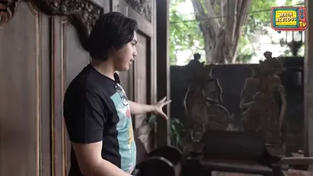 9 Potret Detail Studio Baru El Rumi yang Di-Makeover Sendiri, Sudah Terpasang Alat Musik Lengkap - Ada Dekorasi 'Warisan' dari Sang Ayah