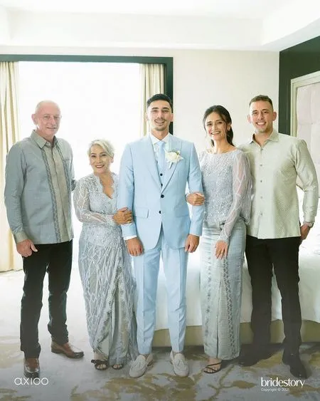 9 Potret Elize Maria Kakak Vincent Verhaag yang Tak Tersorot, Nggak Kalah Cantik dan Memesona dari Jessica Iskandar