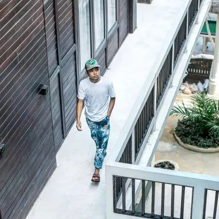 9 Potret Ganteng Betrand Peto Dengan Rambut Blonde, Selama Ini Ditutupi Topi - Disebut Bak Oppa Korea
