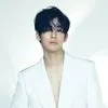 9 Potret Ganteng Kim Soo Hyun Jadi Model Majalah VOGUE Korea, Seksi Pamerkan Abs Hingga Paha