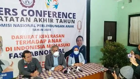 9 Potret Ichal Anak Daus Mini yang Sudah Besar dan Makin Tampan, Yunita Lestari Siap Ditantang Tes DNA