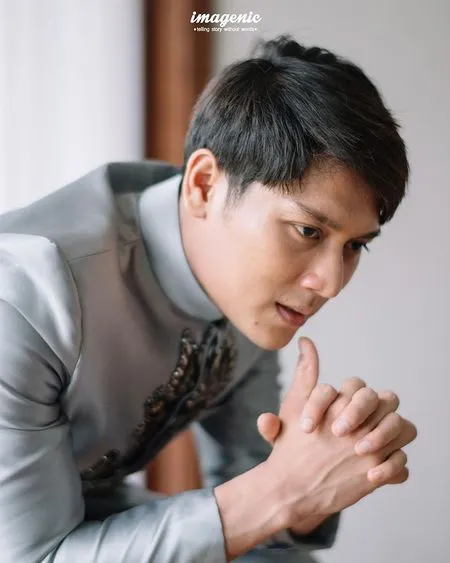 9 Potret Kompilasi Penampilan Ganteng Rizky Billar di Acara Lamaran - Akad Nikah, Pesona Prince Charming Suami Lesti!