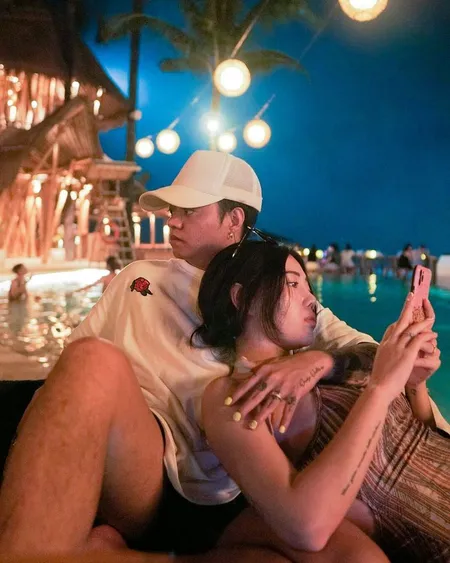 9 Potret Liburan Eksotis Reza Arap dan Wendy Walters di Bali, Serasa Bulan Madu Lagi