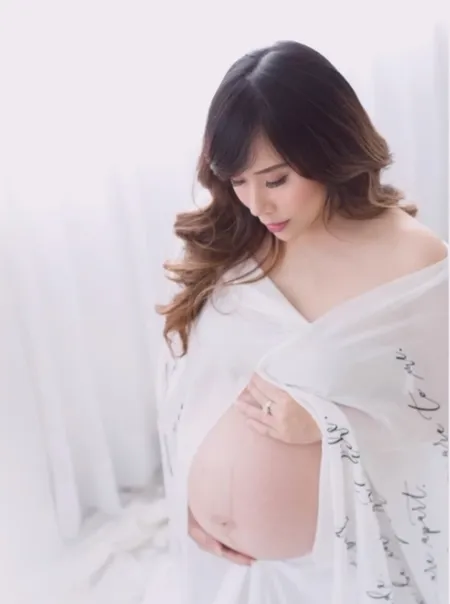 9 Potret Maternity Shoot Cherly Juno Eks Cherry Belle, Asyik Ngedance Sambil Pamer Perut Besar - Siap Lahirkan Anak Kedua