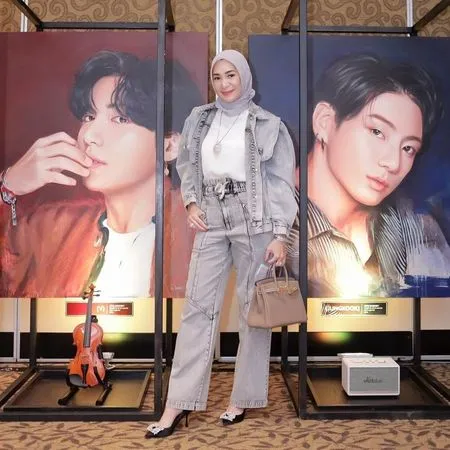 9 Potret Terbaru Erin Istri Andre Taulany, Sosialita Hits Banget - Cantik dan Anggun Selalu Tampil Fashionable Terlihat Awet Muda