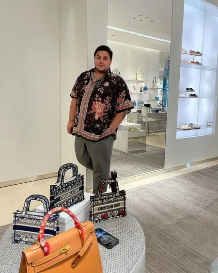 9 Potret Transformasi Ivan Gunawan Usai Diet, Berhasil Turunkan Berat Badan 20 Kg dalam Satu Bulan - Makin Ganteng!
