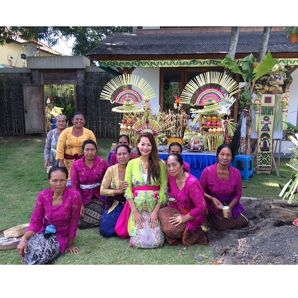 Adem! Intip Rumah Baru Indah Kalalo Bergaya Villa di Bali 