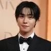 Ahn Hyo Seop di Red Carpet Oscar 2026, Si Jinu Ganteng Pakai Tuxedo