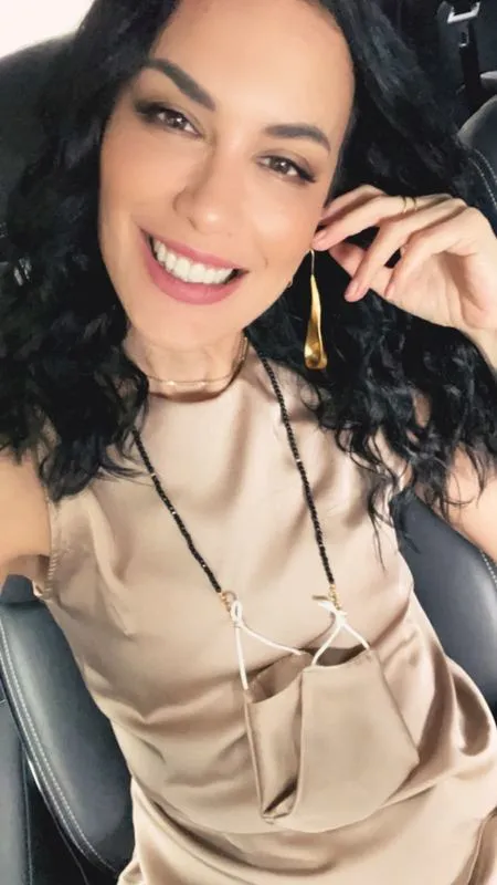 Akur Banget, Ini Sederet Foto Sophia Latjuba Saat Hadiri Pernikahan Sang Mantan Suami