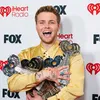 Alex Warren Borong 5 Piala di iHeartRadio Awards 2026
