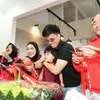 Atta Halilintar dan Aurel Hermansyah Grand Opening Rumah Makan Baru, Adakan Syukuran
