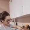 Ayu Ting Ting Bikin Bolu Untuk Keluarga, Skill Baking Makin Mantap