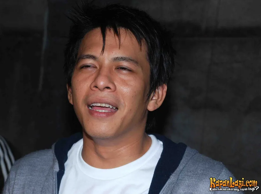 Foto orang lagi patah hati 35 Foto orang lagi patah hati 93