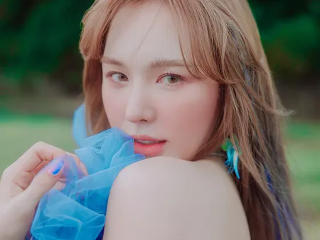 Bak Princess, Ini 10 Foto Cantik Wendy Red Velvet Untuk Album Solo 'Like Water' Dalam Balutan Berbagai Dress Indah