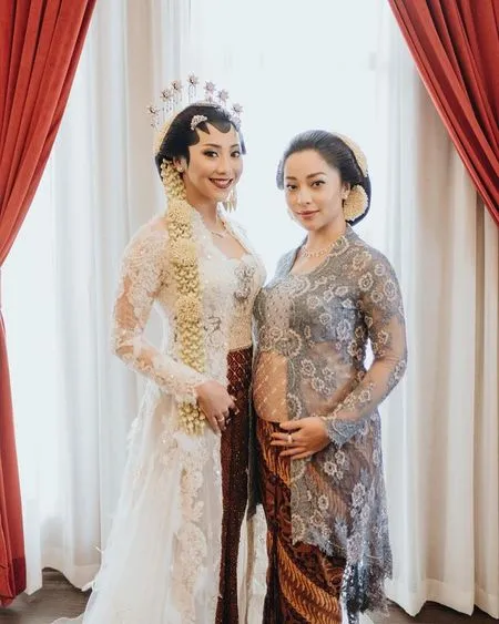 Bangga Pada Sang Adik, Potret Nikita Willy Tulis Surat Manis Untuk Winona Willy yang Baru Saja Menikah: Penuh Rasa Haru dan Sempat Menangis