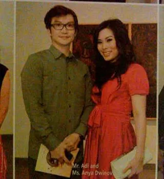 Belum Menikah Di Usia 33 Anya Dwinov Mesra Bareng Seorang Pria Kapanlagi Com