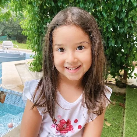 Berusia 4 Tahun, Ini 10 Potret Seraphine Rose Putri Sulung Yasmine Wildblood yang Kini Semakin Mencuri Perhatian