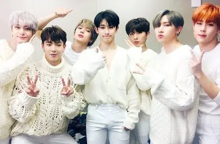 Biasa Tampil Seksi, Intip 10 Potret Monsta X yang Bikin Monbebe Jatuh Hati Saat Pakai Outfit Soft dan Menggemaskan