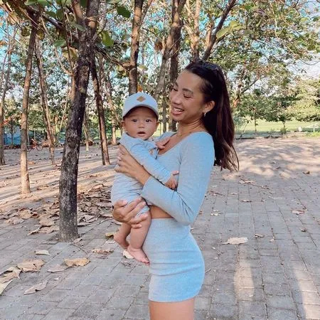 Blesteran Belanda dan Punya Mata Indah, 8 Potret Kiyoji Putra Bungsu Jennifer Bachdim yang Makin Ganteng dan Gemesin