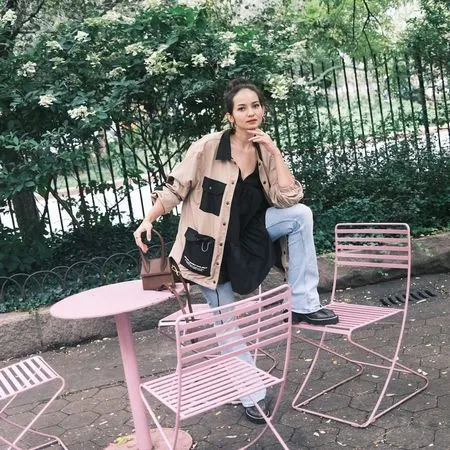Cantik Banget!, Ini 9 Potret Enzy Storia di New York - Disebut Mirip Gal Gadot