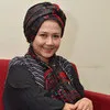 Cantik! Ria Irawan Sibuk Belanja Hijab Untuk Tutupi Rambut Rontok
