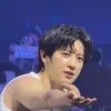 Chanyeol EXO Pinjam Inhaler Penggemar Saat Konser di Bangkok, Disambut Teriakan Histeris Dari Fans