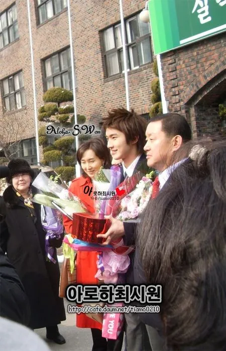 Choi Kiho Ceo Kaya Raya Ayah Siwon Super Junior Kapanlagi Com