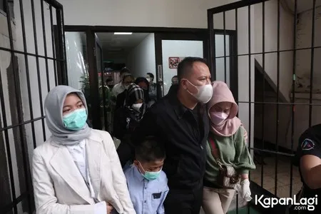 Cincin Berlian Hilang Diambil Mantan Karyawan, Vicky Prasetyo Ungkap Kalina Ocktaranny Marah Besar