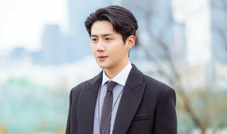 Dari Rookie Jadi Bintang Bersinar, 12 Aktor Drama Korea Ini Sekarang Begitu Populer: Kim Seon Ho, Hwang In Yeop, Sampai Ahn Bo Hyun