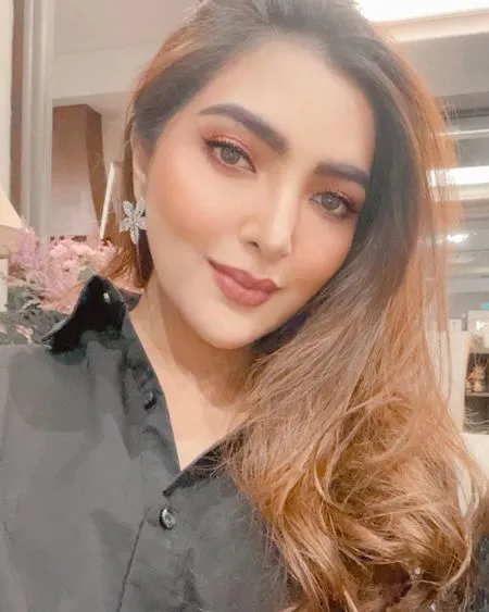 Deretan Foto Cantik Ashanty dengan Make-up Flawless, Ibu Empat Anak Anak yang Selalu Tampil On Point dan Mempesona!
