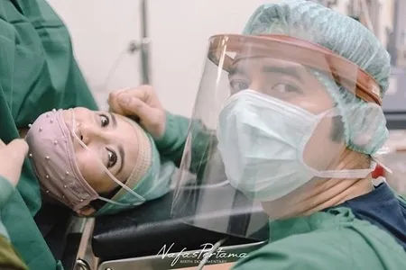 Deretan Foto Istri Ricky Perdana Melahirkan Anak Pertama Mereka, Penantian Panjang Setelah 4 Tahun Menikah