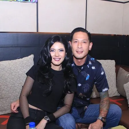Diduga Sudah Menikah Gara-Gara Komentar, Ini Potret Kemesraan Chef Juna dan Citra Anindya