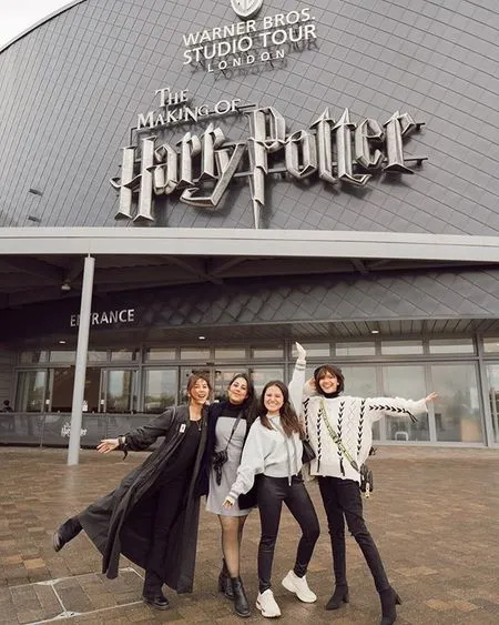 Dikabarkan Putus Setelah 5 Tahun Pacaran Ini 10 Momen Marsha Aruan Jelajahi London Tanpa El Rumi Kapanlagi Com