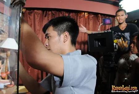 D Bagindas Syuting Video Klip Kedua Kapanlagi Com Best version of empat mata available. kapanlagi com