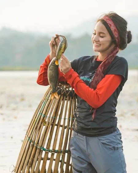 Fakta dan Sosok Sabrina Anggraini, Calon Istri CEO Ruang Guru yang Prestasinya Bukan Kaleng-Kaleng Puteri Indonesia 2019