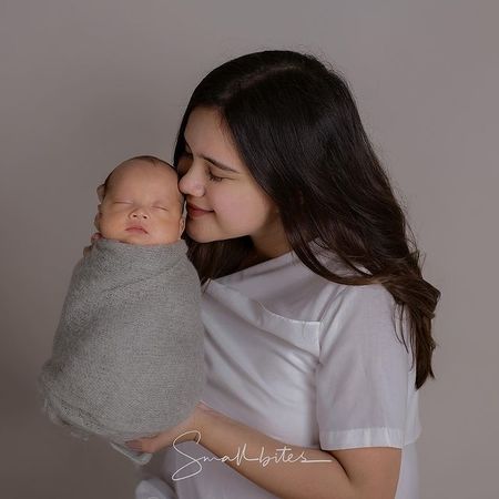 Foto-Foto Gaya Audi Marissa Si Mama Muda Cantik, Pompa ASI Sampai Momong Sang Buah Hati Baby Anzel