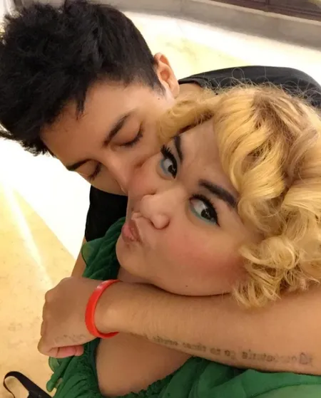 Lirik Lagu Baper Aron Ashab Arsia Lirik Lirik Lagu Baper Aron Ashab Arsia Lirik