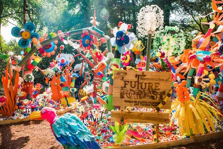 Foto 3 Juta Sampah Plastik Ini Mewarnai Hutan Di Kota Meksiko M Kapanlagi Com