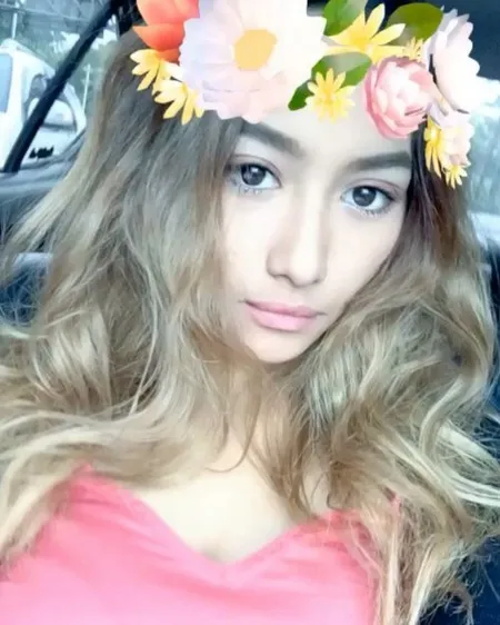 Foto Adzana Bing Slamet Sepupu Ayudia Yang Cantiknya Kebangetan Kapanlagi Com