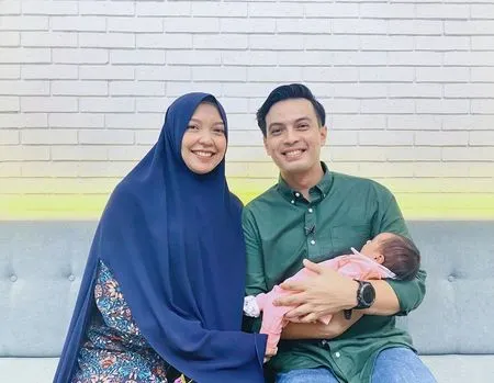 Foto Anak Pertama Temmy Rahadi yang Sudah Dinanti Selama 6 Tahun, Lucu Banget