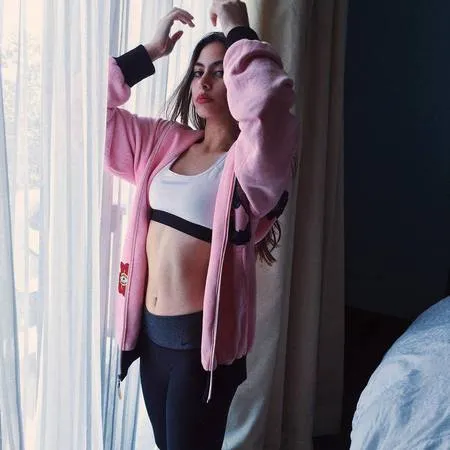 Foto Badan Ramping Valerie Thomas Tampil Pede Dengan Abs Seksi Kapanlagi Com Foto Badan Ramping Valerie Thomas Tampil Pede Dengan Abs Seksi Kapanlagi Com