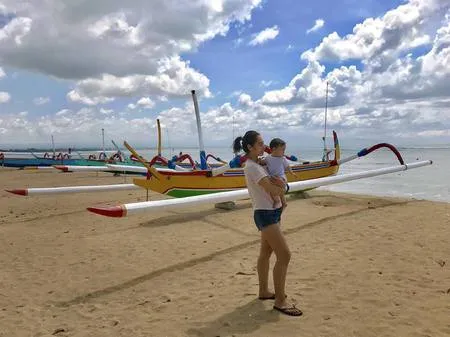 Foto: Begini Potret Liburan Intim Keluarga Alexandra Gottardo