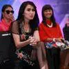 FOTO: Beri Via Vallen Pujian, Ayu Ting Ting Tak Merasa Tersaingi