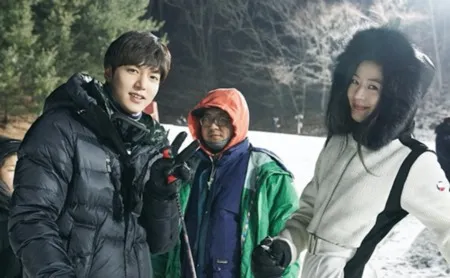 Foto Bts Legend Of The Blue Sea Senyum Nyaman Saat Syuting Kapanlagi Com