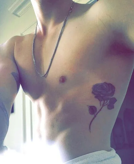 Foto Dalam 4 Bulan Inilah 7 Tato Brooklyn Beckham Beserta Arti Kapanlagi Com