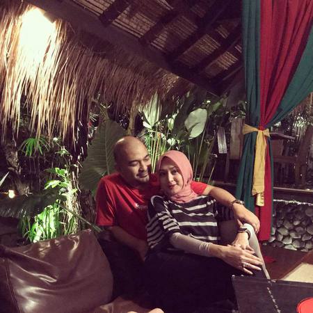 Foto Deivy Istri Cantik David Chalik Yang Jarang Terekspos Kapanlagi Com
