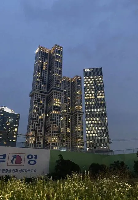 Foto Desain Interior Gedung Baru SM Entertainment, Bikin Netizen Pengen Kerja di Sana